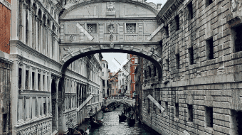 demo-attachment-149-soroush-karimi-291353-unsplash